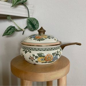 Vintage ASTA 70’s Enamel Dutch Oven Floral Pot with Lid 7”